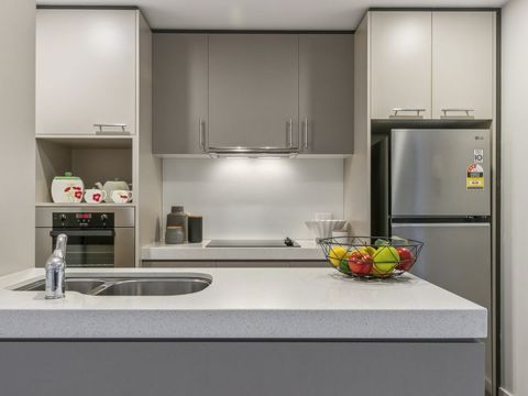 Bright, Spacious Apartment with Private Balcony in Prime Location