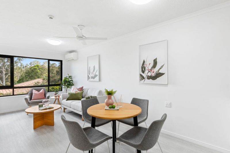 1-bedroom apartment with lush green views