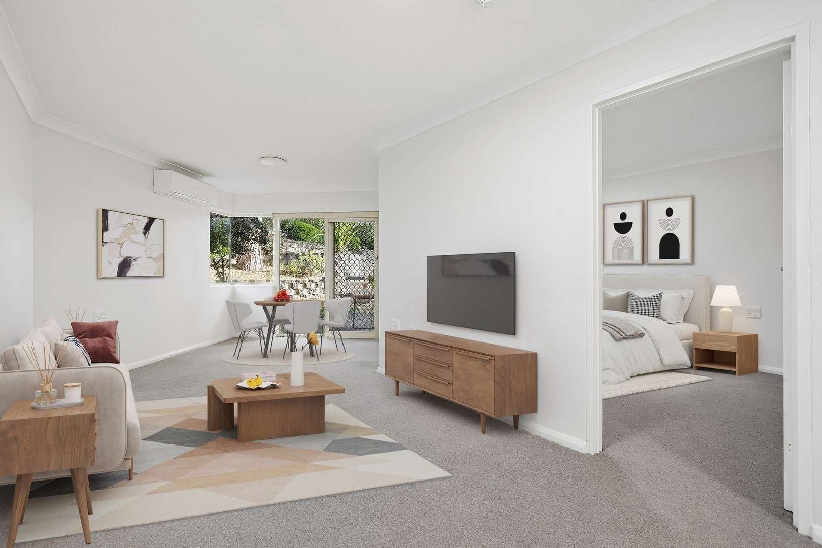 Luxury Serviced Apartment Close to Village Amenities
