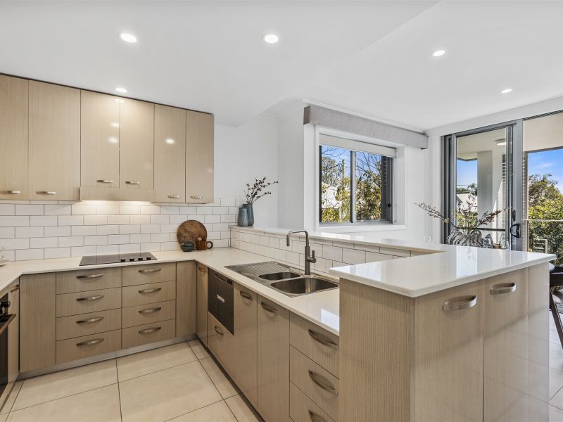 Spacious 3 bedroom, 2 bathroom retirement apartment in the heart of Woolloongabba - St Luke's Green Retirement Community