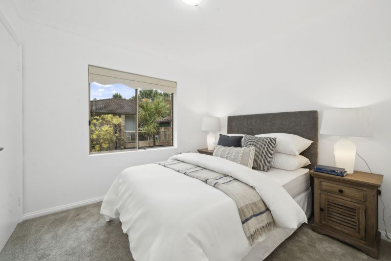 Light & bright two-bedroom villa