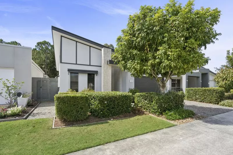 Site 200 - Established Heron