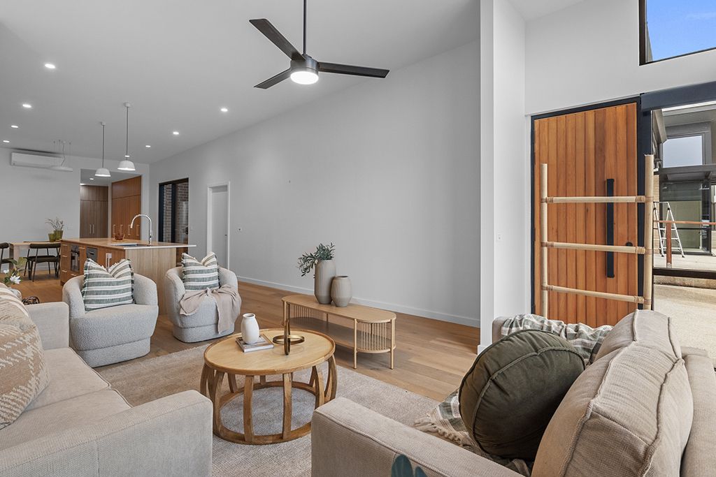 Unit 65 available now please call Andrea on 0455 448 831 to arrange an inspection 