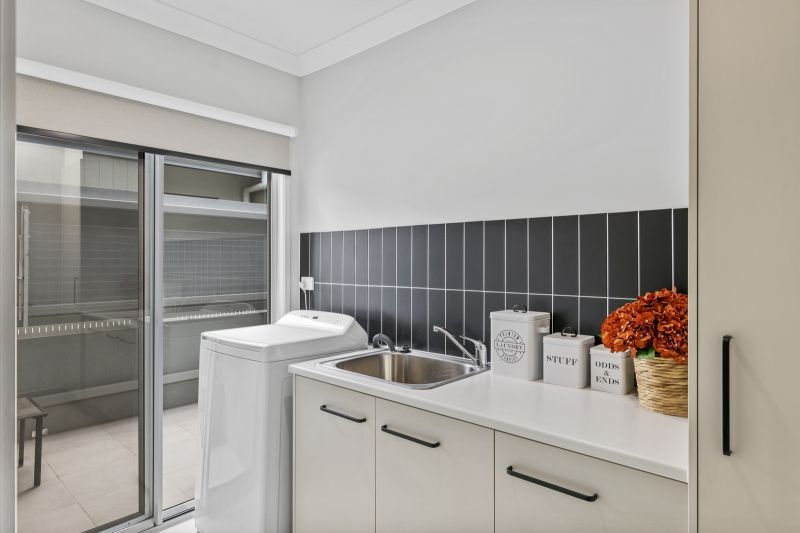 Site 148 - Established Kalbar