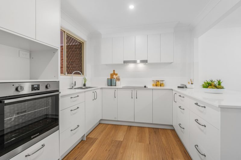 Warm & inviting home!