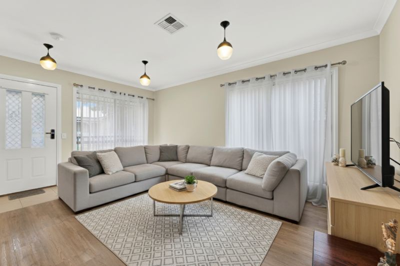 Lifestyle Communities Brookfield - Superb location, short stroll from the Clubhouse