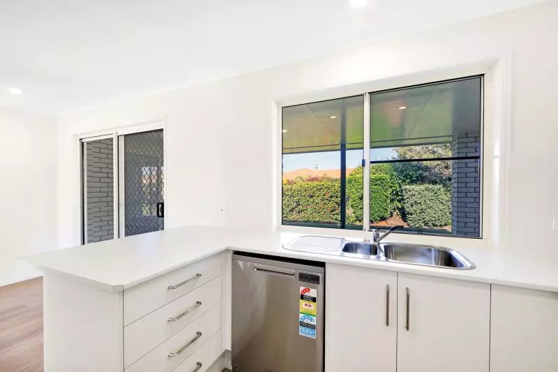 Coastal living in a modern 3 bedroom Villa, coming soon!