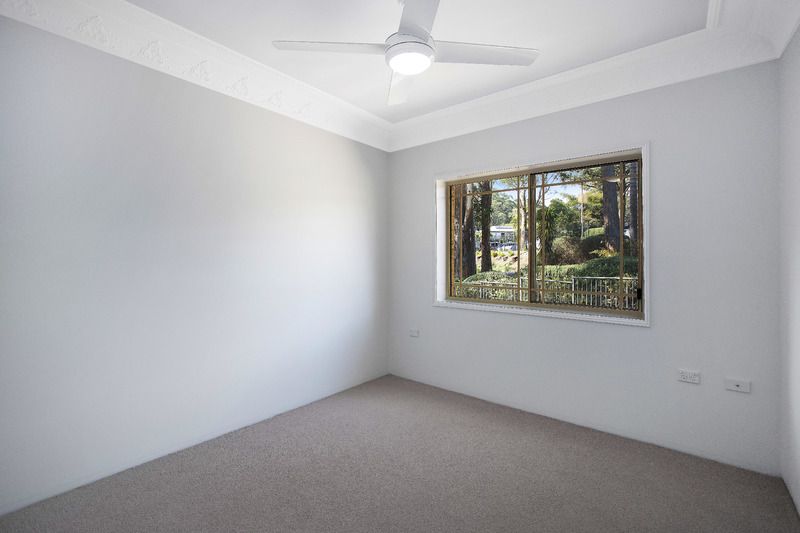 Modern Serviced Apartment with Garden Views and Garage