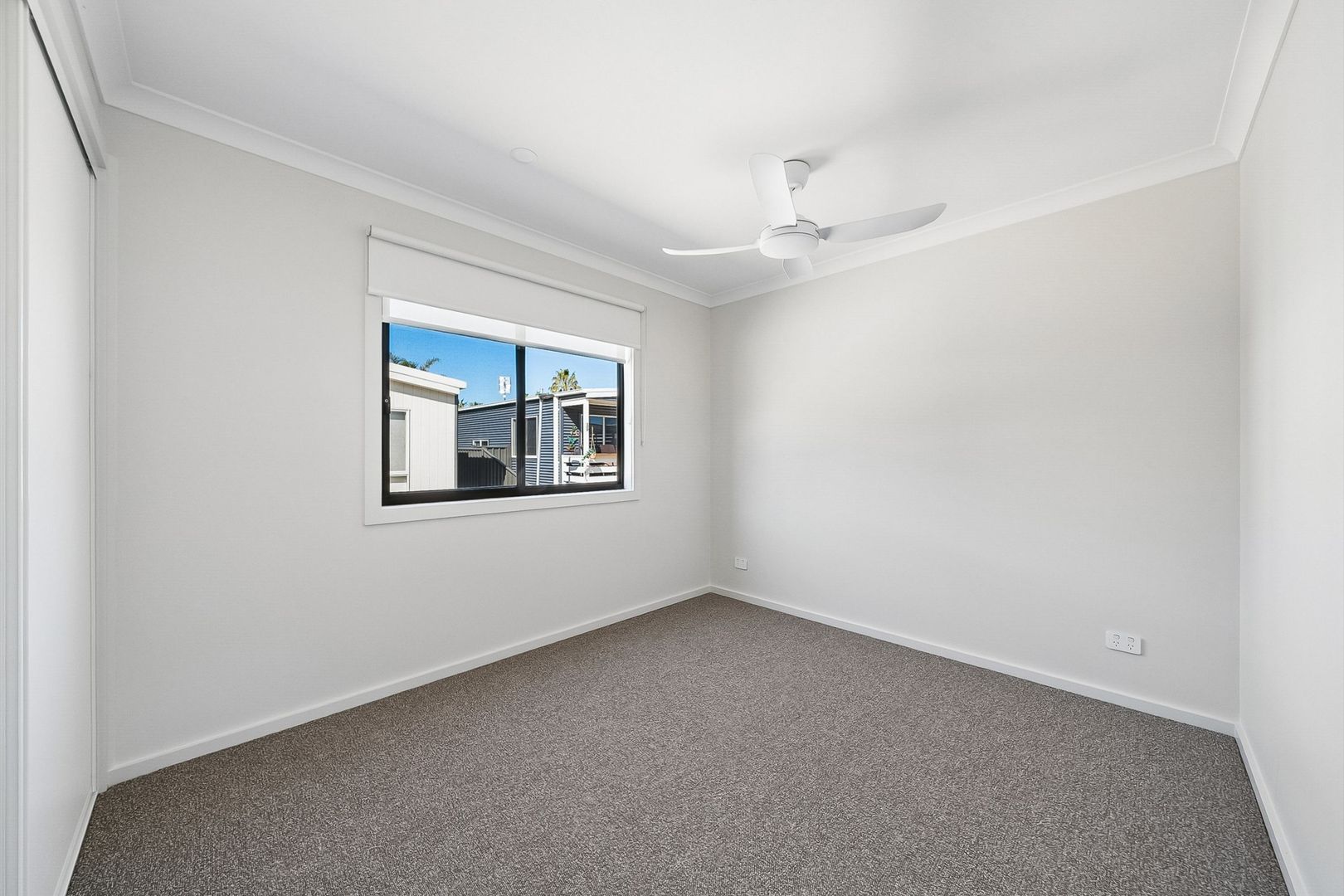 Over-55s Living with Carport, Covered Balcony & Full Kitchen 