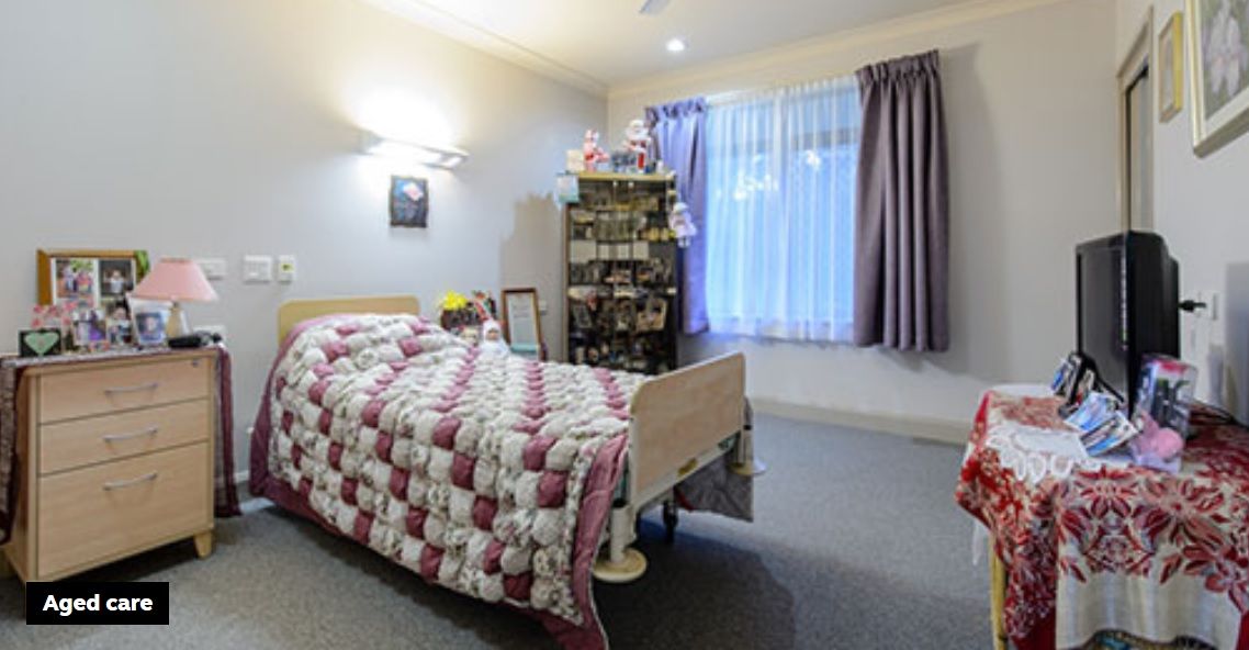 Uniting Salamander Bay 