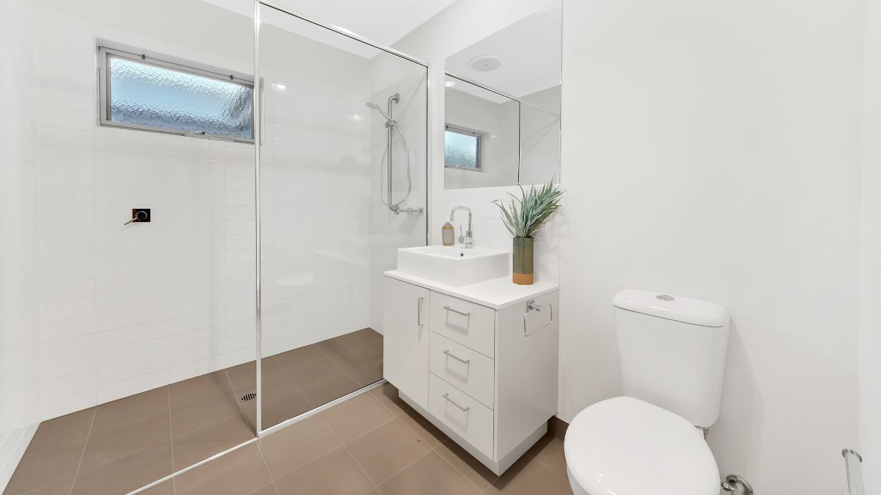 107/5 Harmony Chase, Clyde North