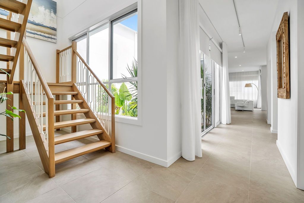 Luxury Living at Palm Lake Resort Pelican Waters