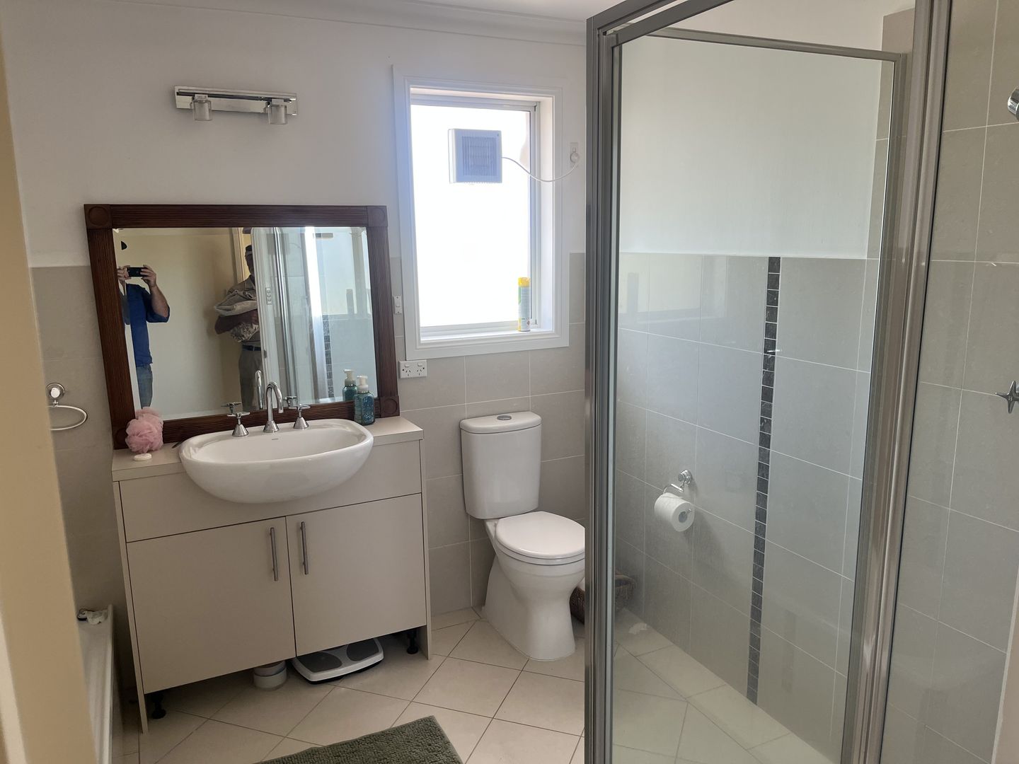 Room for Rent – Mature Female 45+ | Sutton Village