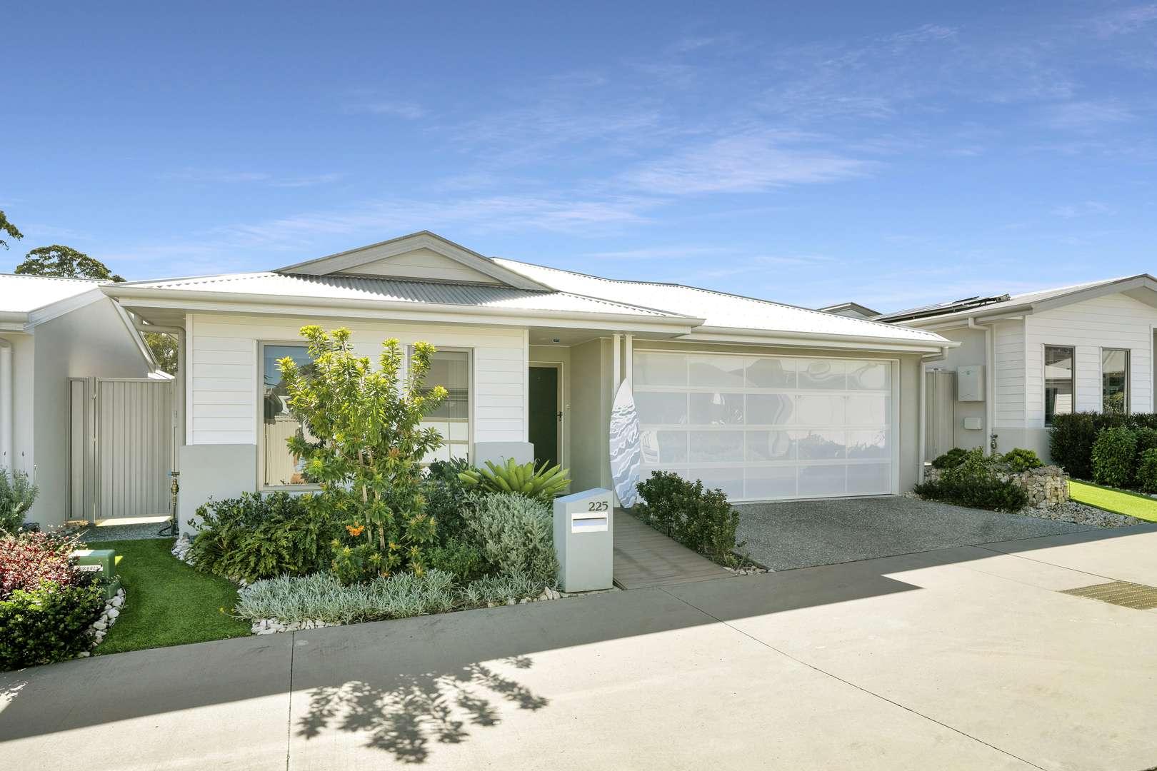 Alexandra by Palm Lake Resort