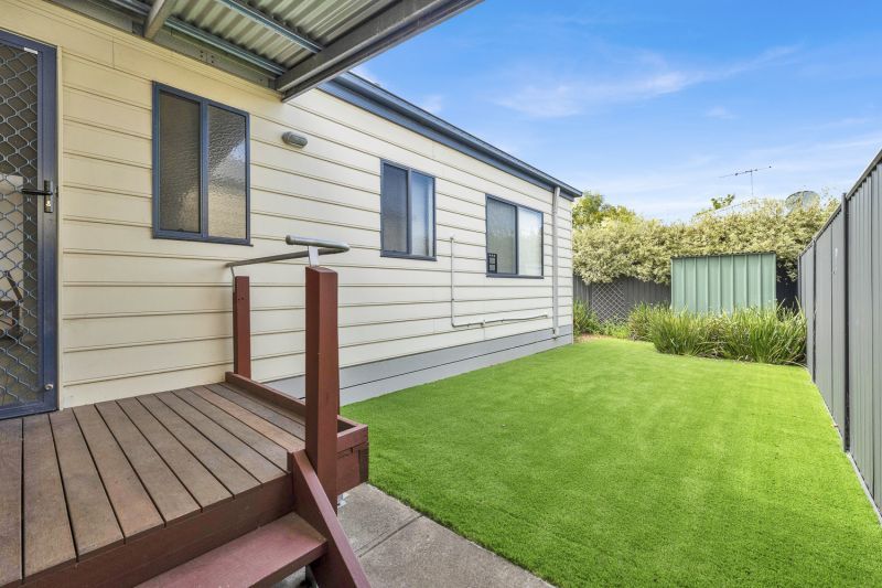 Lifestyle Communities Brookfield - Superb location, short stroll from the Clubhouse