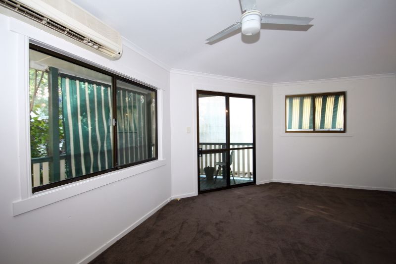 The Palms Village - Over 50's pet friendly Lifestyle Village