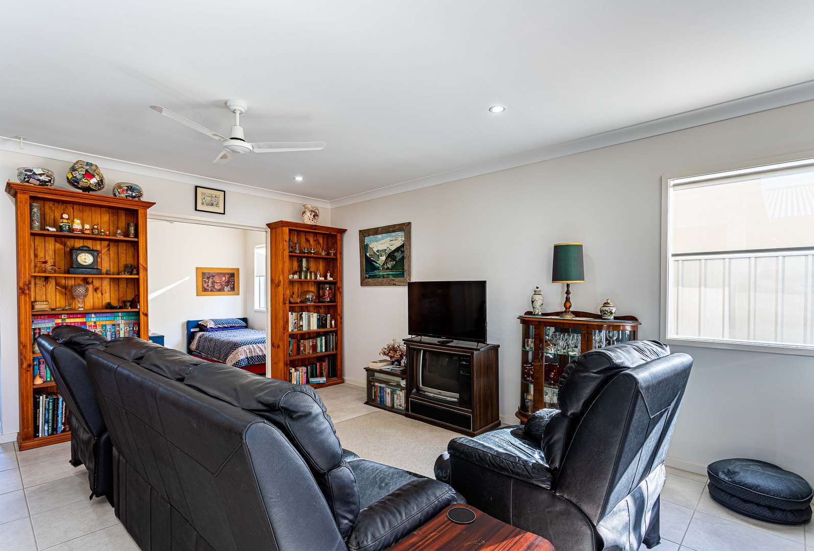 Palm Lake Resort Fern Bay - Close to all amenities