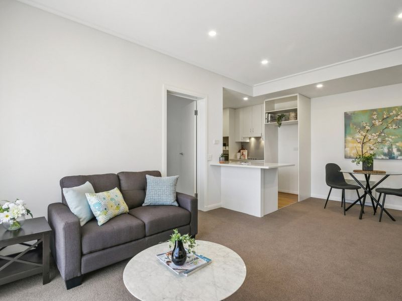 Bright, Spacious and Ready to Move Into