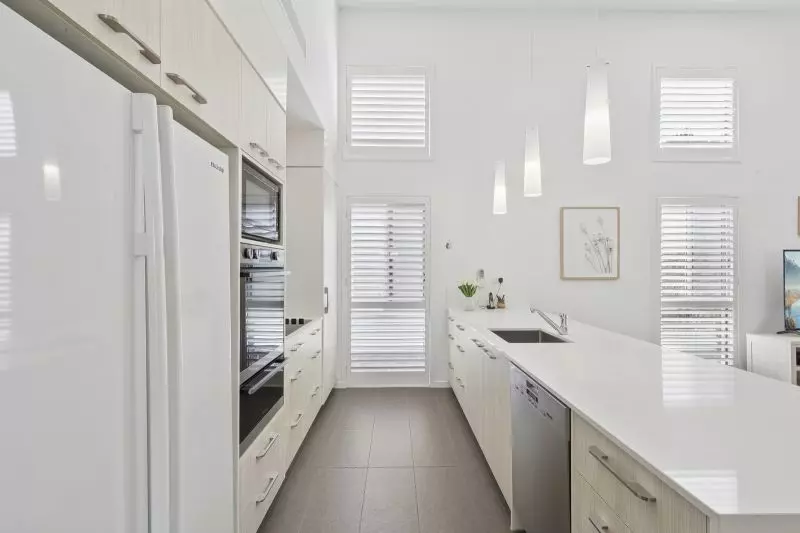 Site 200 - Established Heron