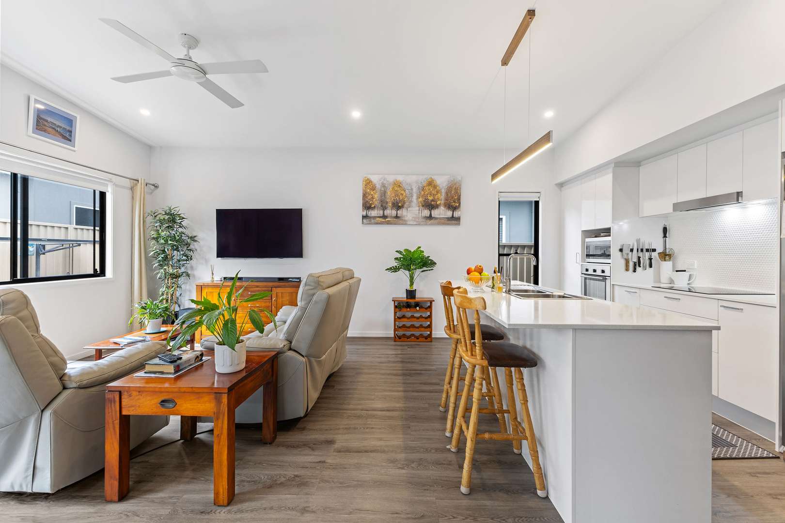 Modern Move-In Ready Low-Maintenance Living With Style