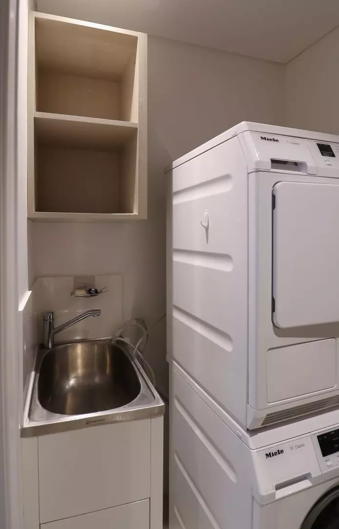 UNDER OFFER 2 Bedroom plus study nook Beauty so Private & Tranquil!