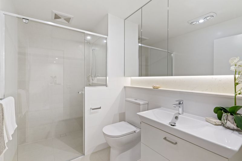 Luxurious two-bedroom with study nook