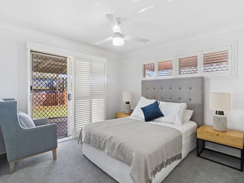 Spacious 2-bedroom villa with car port