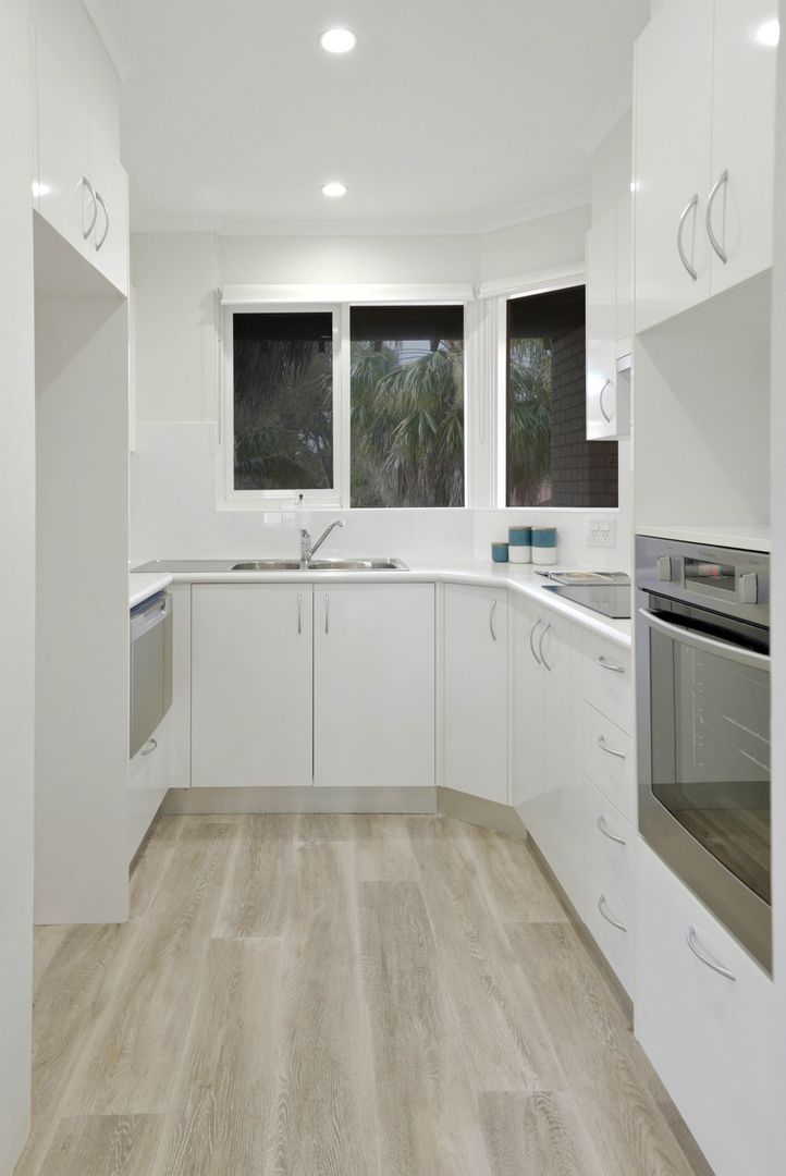 One Bedroom North Facing unit with views