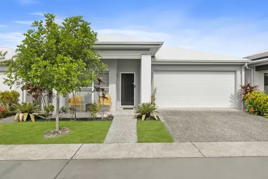 Established Cabarita