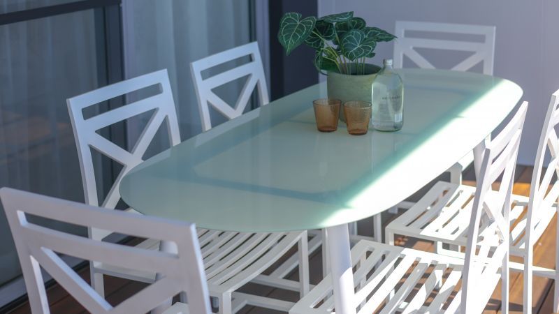 Newly reinstated Apartment with amazing full city views -this awaits you! 1 bedroom / 1 study / 1 bathroom