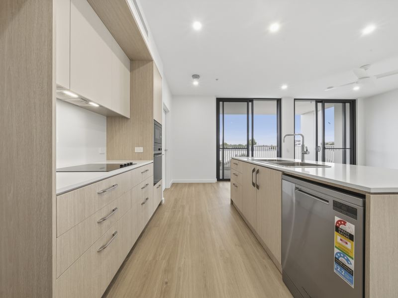 Elegant Apartment with Sunlit Balcony with this 'Finch Design'