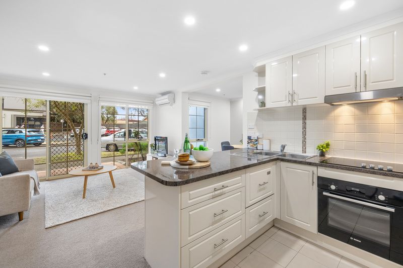 Bright Ground-floor Retreat with Fresh Updates