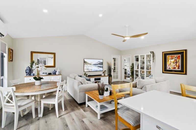 Modern, Spacious Delight!