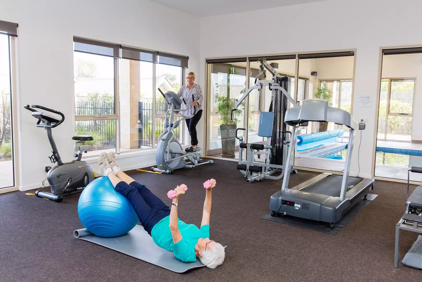 Renovated 2 Bedroom Villa with Views over Geelong