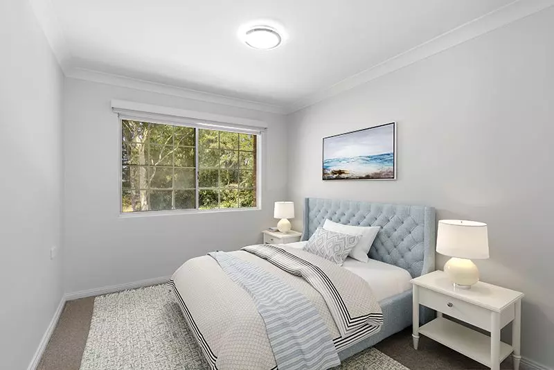 Beautifully renovated 2 bedroom unit with sunny balcony and light-filled throughout.