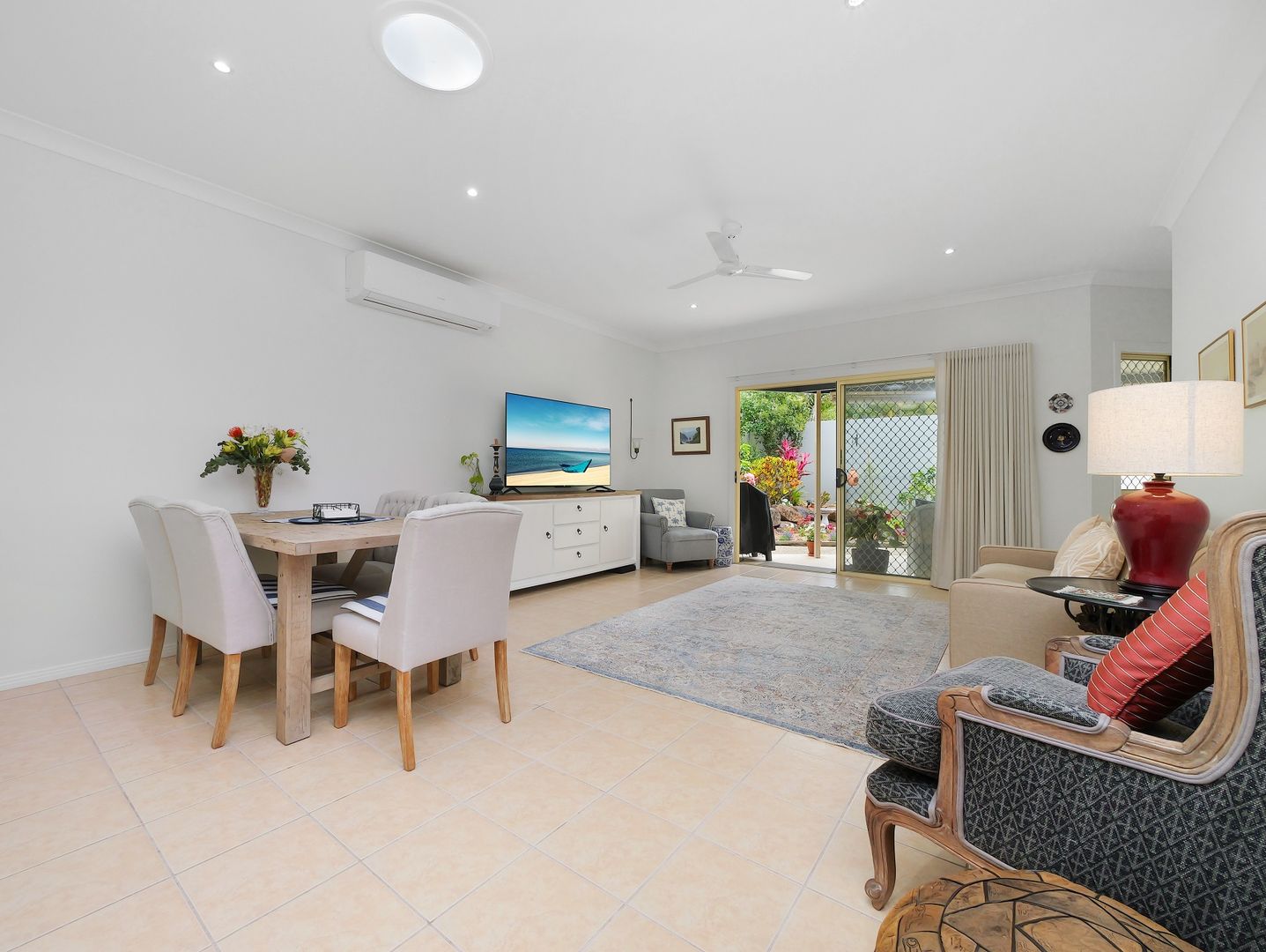  Modern Villas at the Foothills of the Gold Coast Hinterland