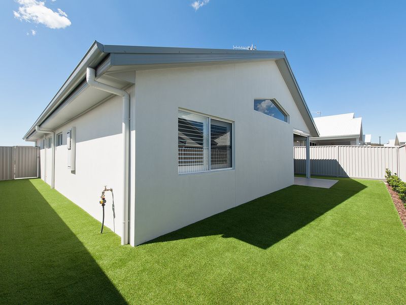 Stunning home, never lived in!