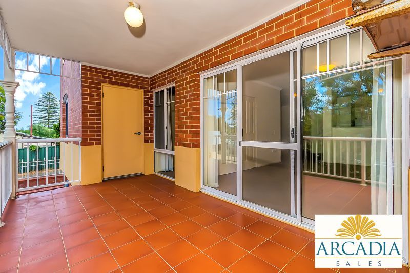 ARCADIA WATERS SWANBOURNE - 3 Bedroom 2 Bathroom Sensation