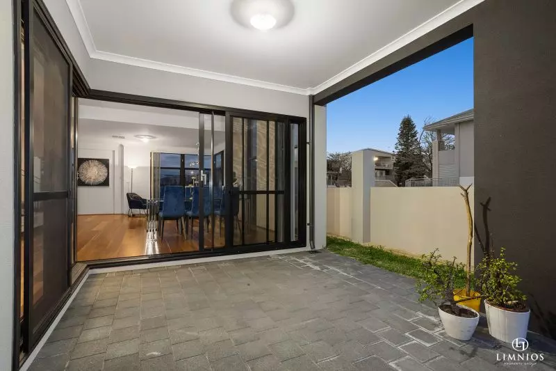 Seaside Living At It's Best!