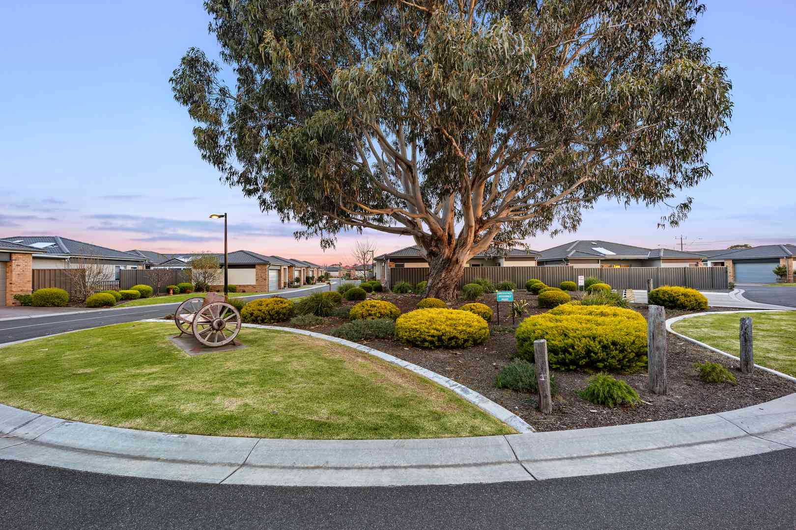 An Amazing Village, in the Heart of the Shopping Hub 