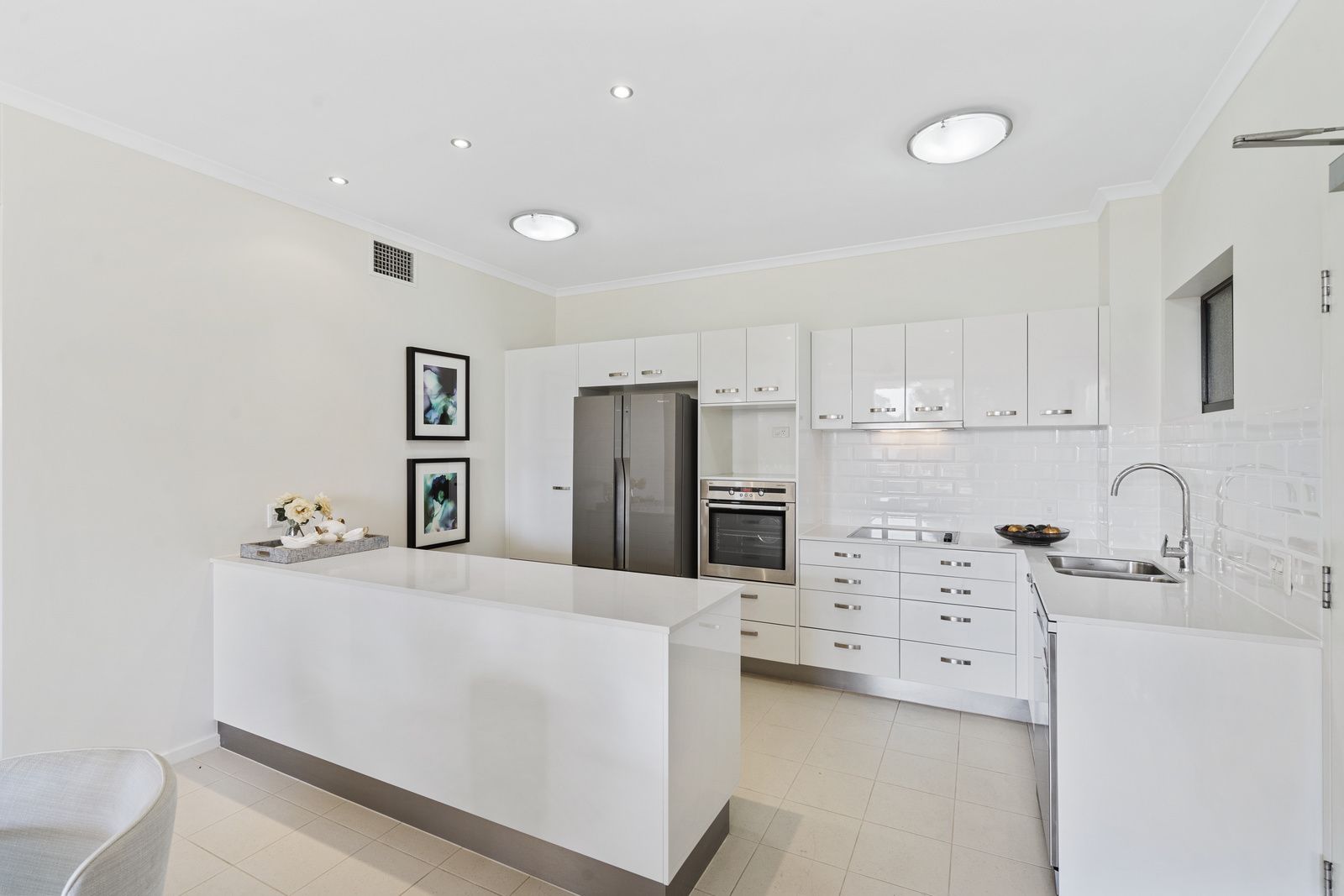 Contemporary two-bedroom apartment