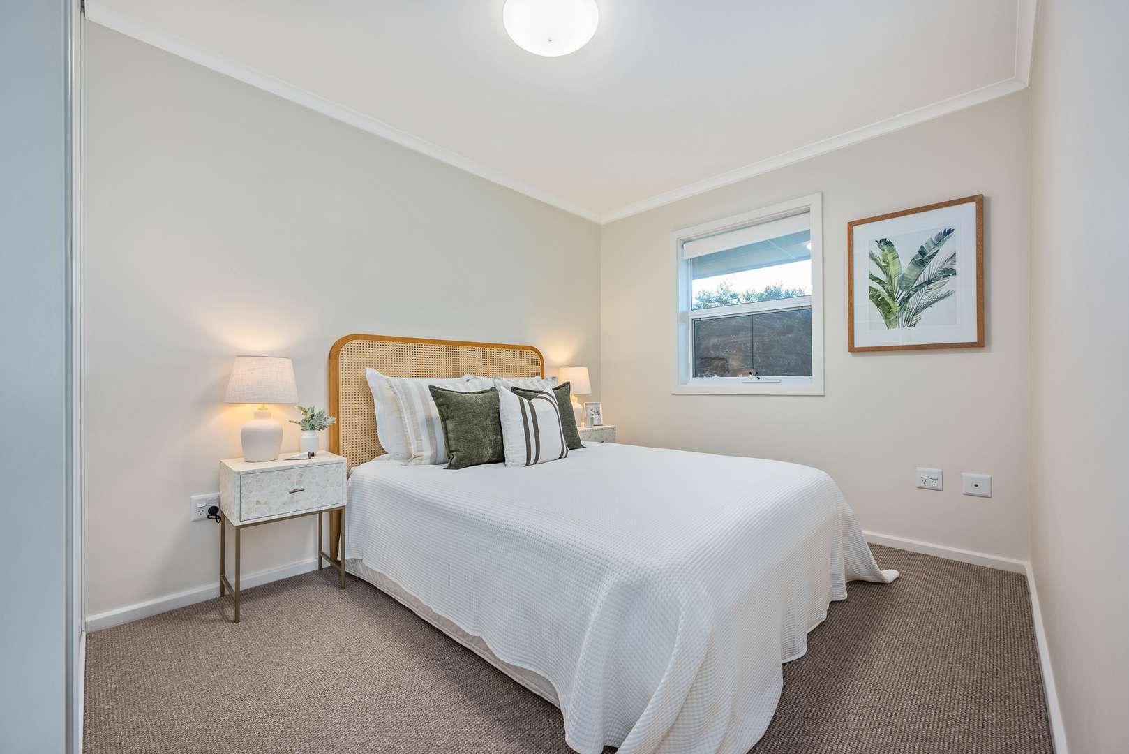 Are You Aged 65 Years Or Older And No Longer Working Full Time ? Step into Calm, Coastal Retirement Living in Hove