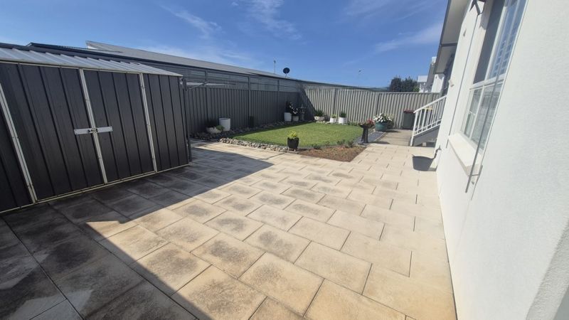 Impressive modern 2.5 bedroom home