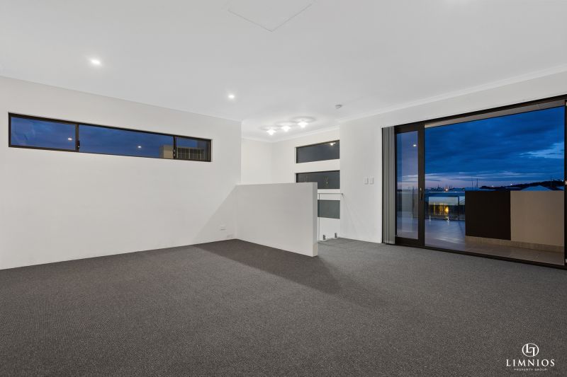 Seaside Living At It's Best!