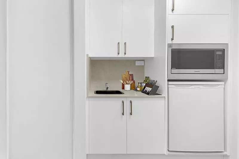 Fully refurbished ground floor studio apartment with chef-prepared meals and cleaning included