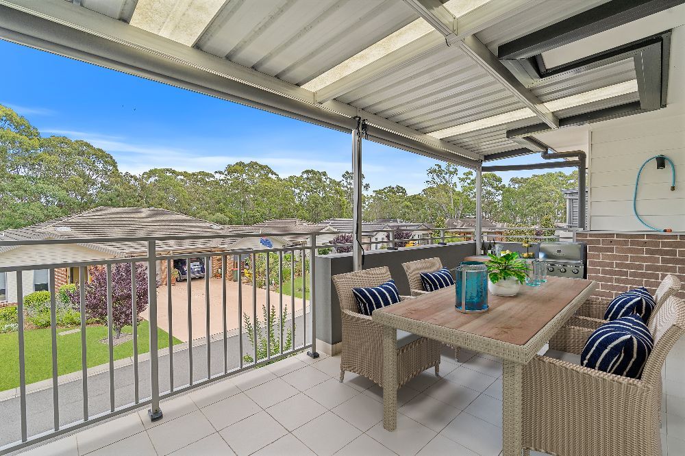 181/100 Gilchrist Drive, Macarthur Gardens