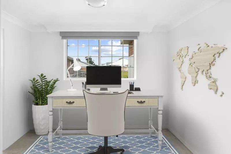 Newly renovated spacious ground floor unit in ideal location.