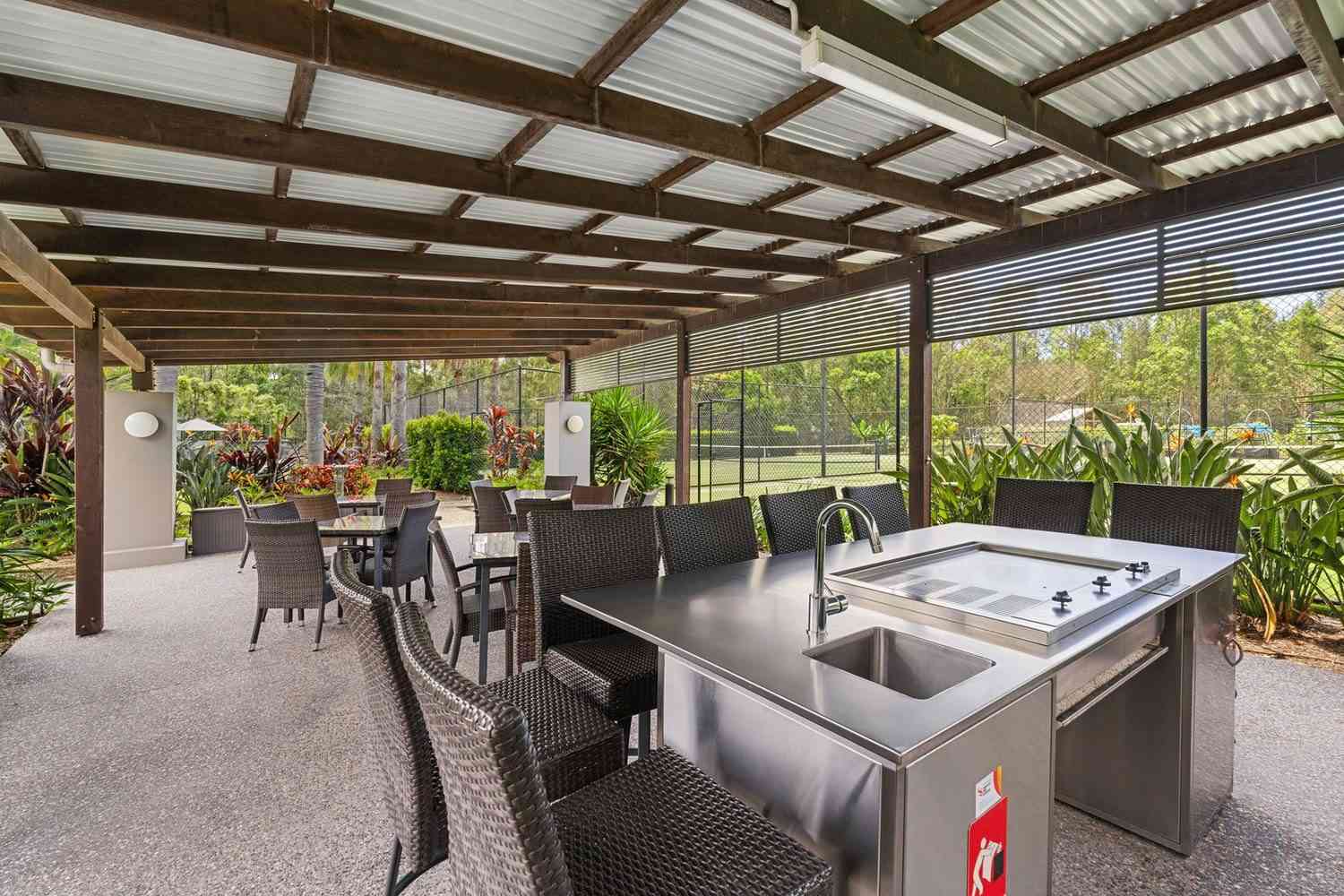 Luxury Features, Easy Living