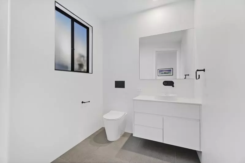 Site 182 - Established Heathlands 1