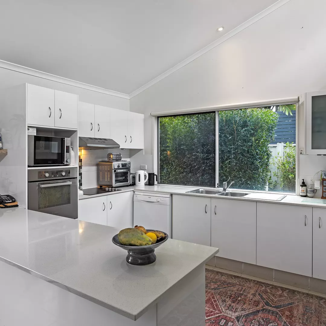 "MONTANA"- Bright, Open Plan Living